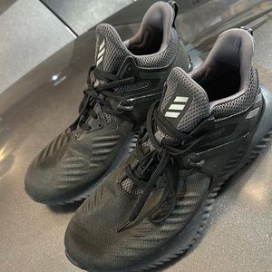 Adidas Mens US Size 10.5 alphabounce limited edition Continental soles